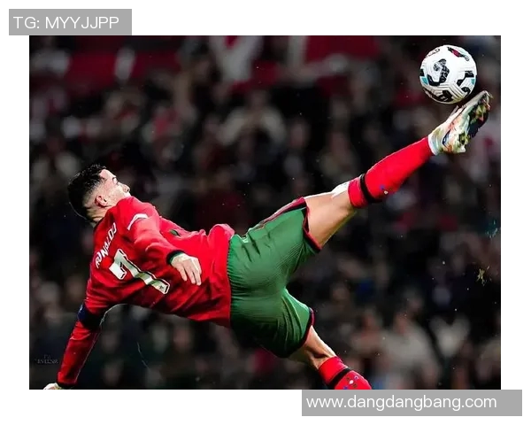 C罗坦言已不再关注最佳球员争论为葡萄牙赢得三冠感到无比快乐 C罗坦言已不再关注最佳球员争论为葡萄牙赢得三冠感到无比快乐