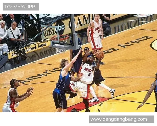 库班回忆2006总决赛称我们输给裁判而非韦德的精彩表现 库班回忆2006总决赛称我们输给裁判而非韦德的精彩表现