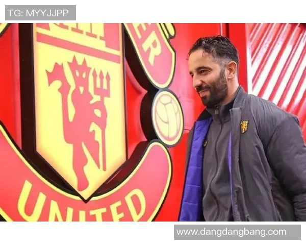 曼联面临阵容危机姆伯莫和马兹拉维将征战非洲杯