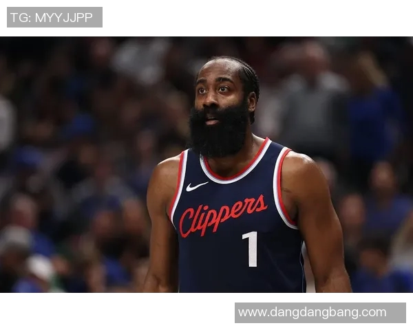 哈登谈沮丧经历称不会比较但感受确实令人失望