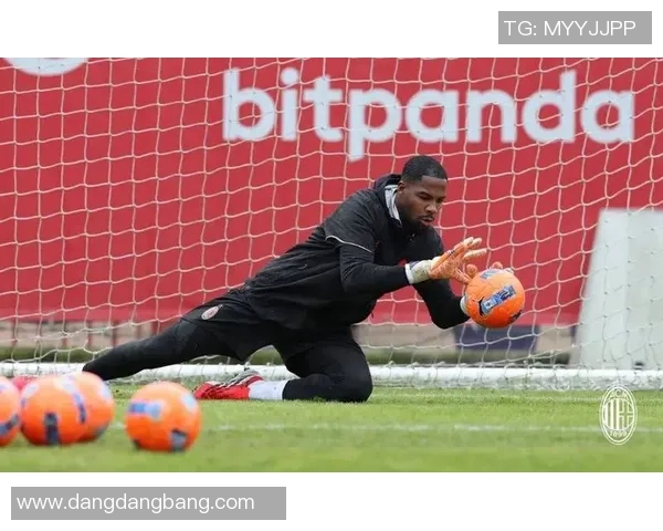 斯基拉透露迈尼昂续约谈判接近完成年薪700万欧合同延续至2031年