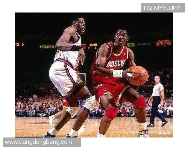 历史首发五人组评选：艾弗森哈登麦迪甜瓜与尤因的传奇对决