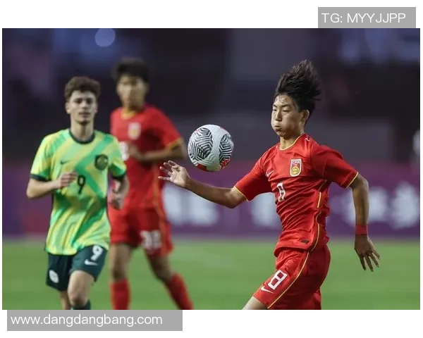 北京足球迎丰收年U16男足女超足协杯齐夺冠荣耀加冕