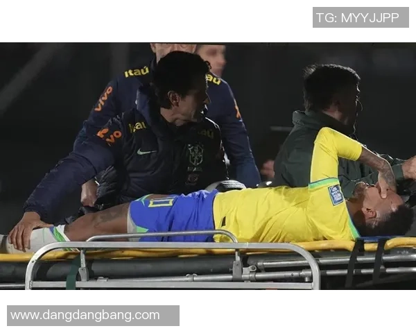 内马尔假期将接受半月板手术伤情未愈仍坚持比赛