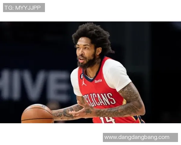 波蒂斯半场表现抢眼三分球命中率高达100贡献11分与3个篮板